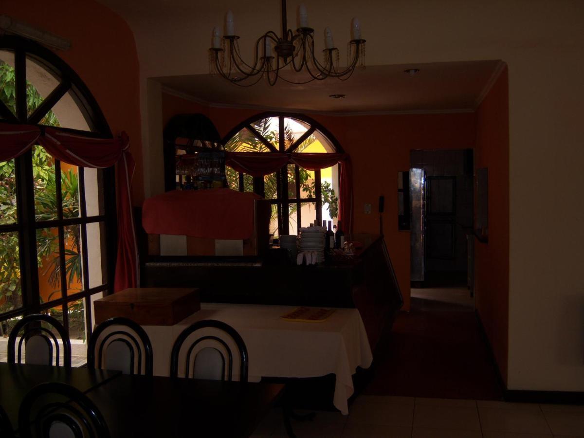 ترماس دي ريو هوندو Hotel De La Cascada المظهر الخارجي الصورة